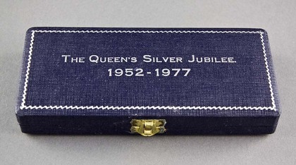 Queen's Silver Jubilee Commemorative Silver Spoon - 1952-1977